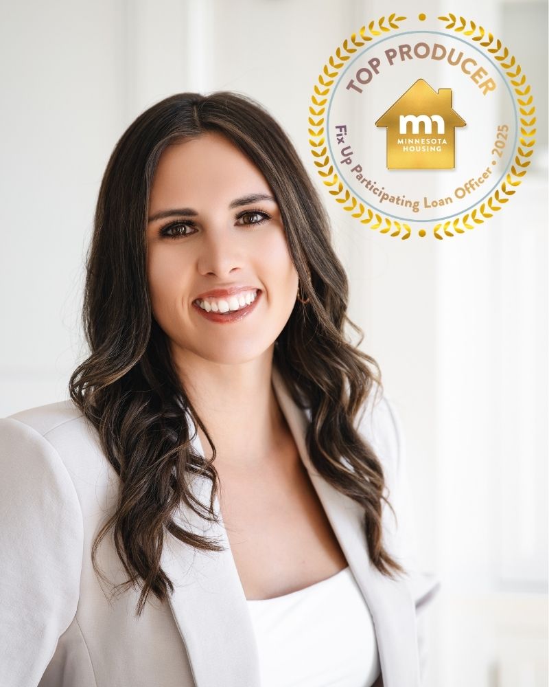 Casey Hinnenkamp Headshot